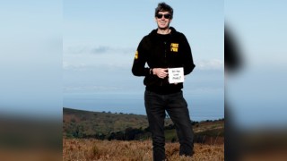 Darren Walsh: Do You Like Puns? (Tour warm up)