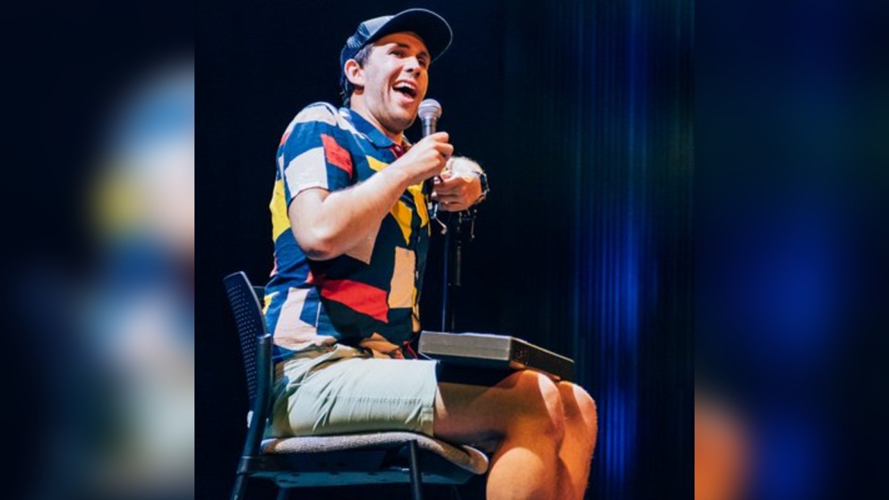 The Warehouse Comedy Club : Tom Taylor + Support