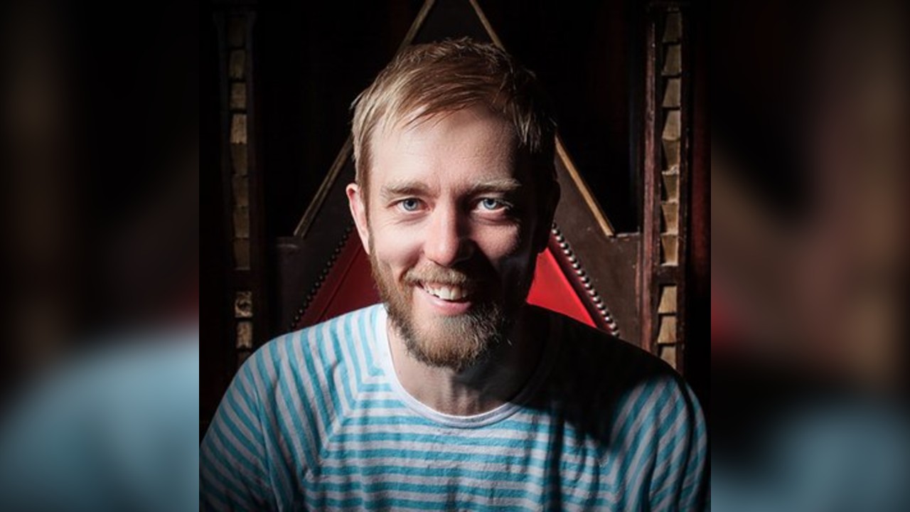 Comedy Club with Alun Cochrane & Guests