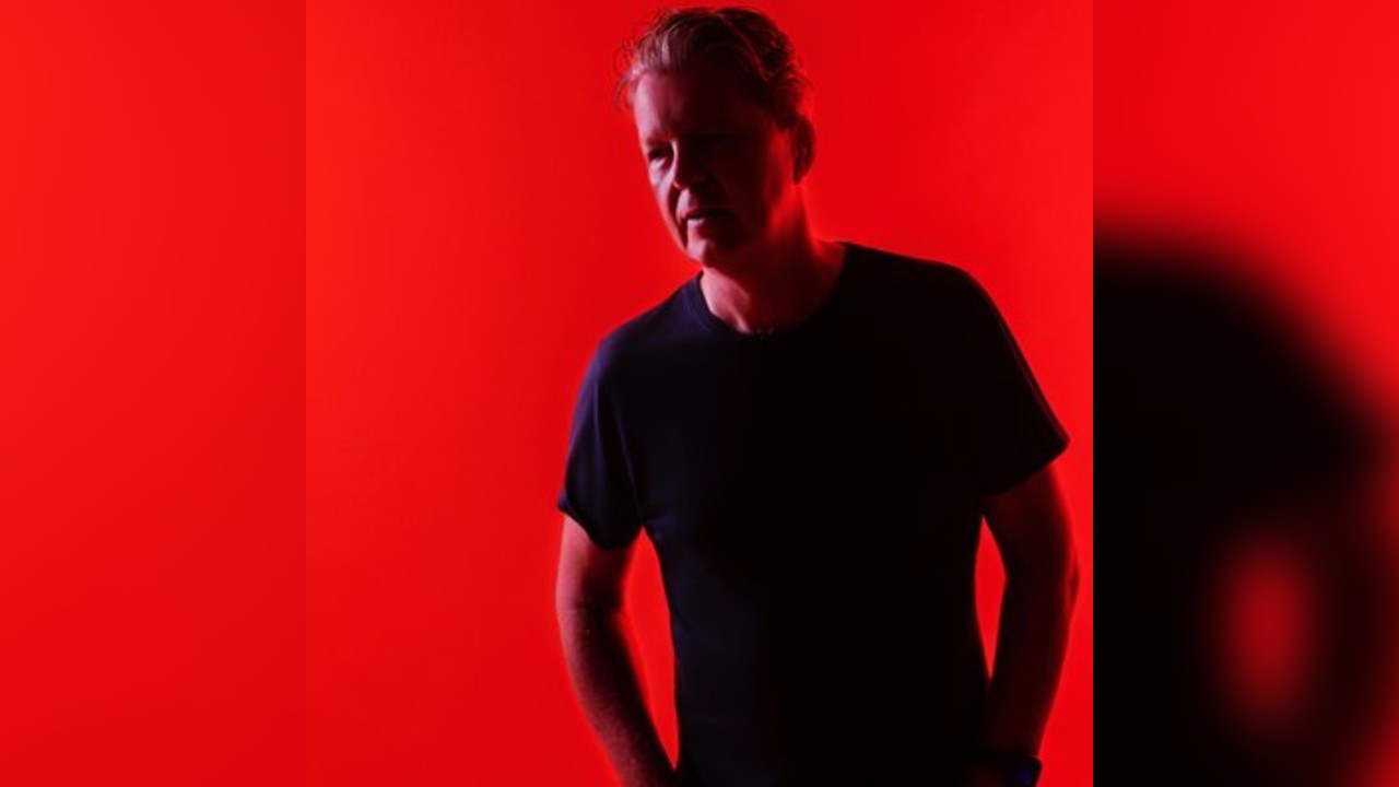 Colours presents... John Digweed