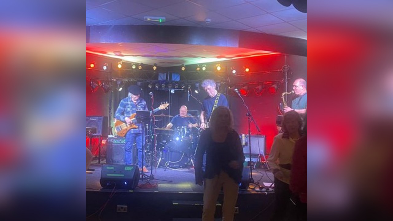 THE ROYAL SCAM @The Swigg