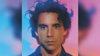Mika: Stripped Back Set + Talk (14+)