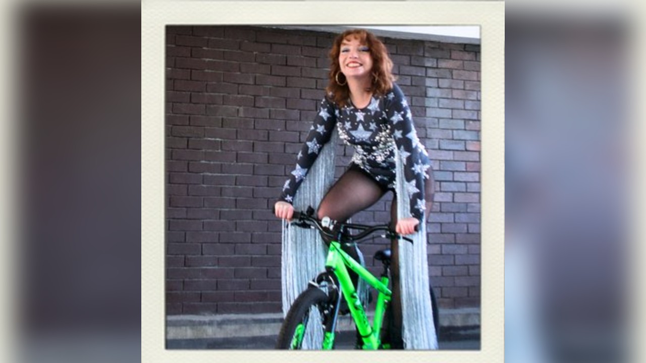 Hilarity Bites Comedy Club presents Elaine Robertson: Delulu