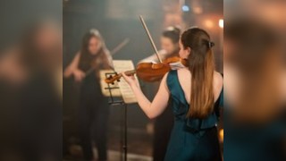 Mozart and Moonlight by Candlelight