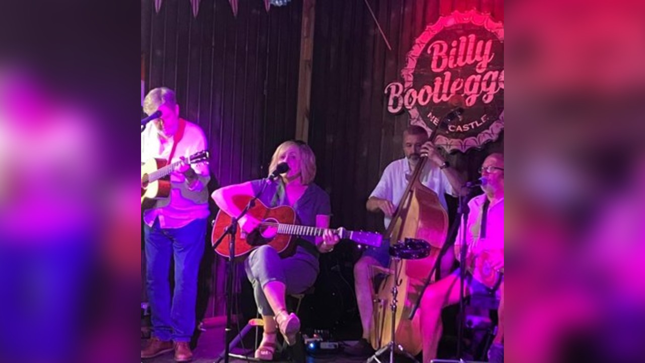 Ten Bob Blind - Live @ Billy's