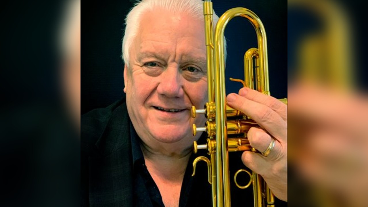 BRUCE ADAMS & Dave Cottle Trio @THE SWIGG