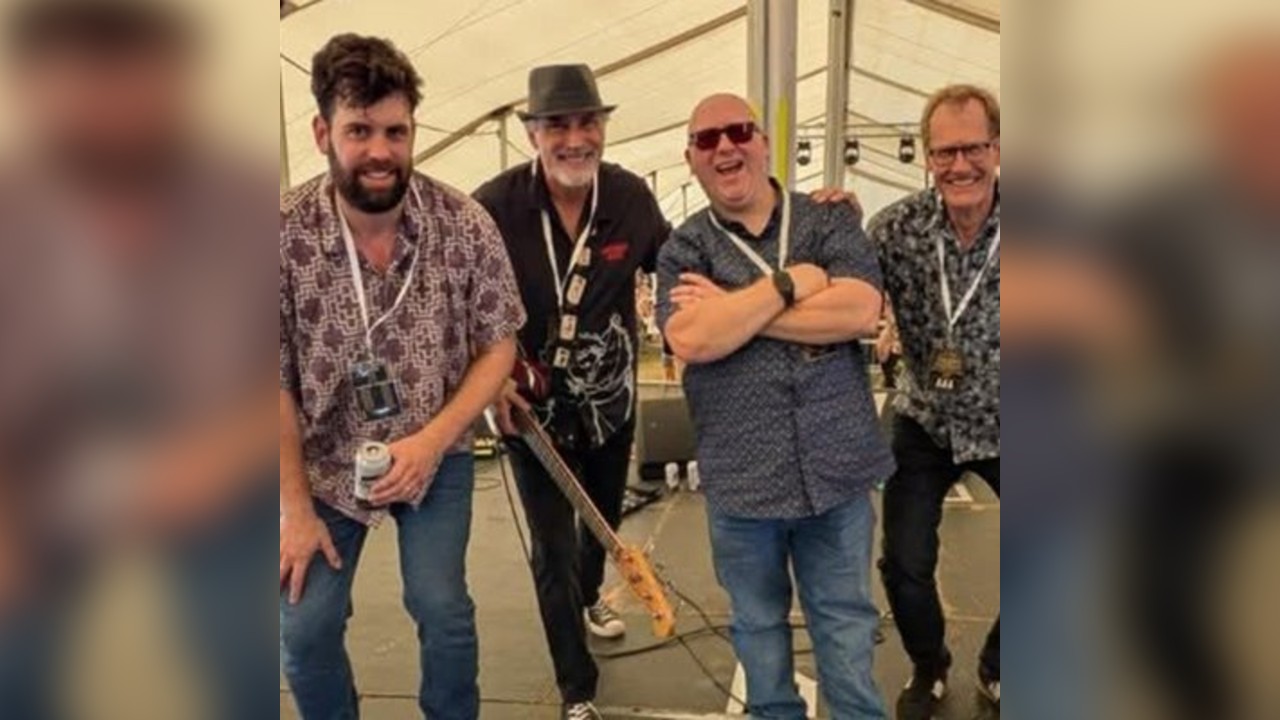 The Scandal Brothers - Live @ Billy's