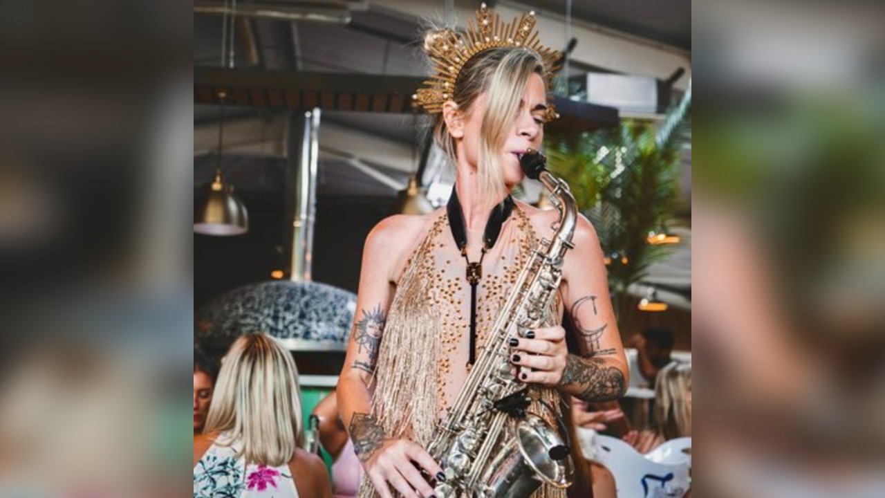 SummerSeries - 90s, 00s, Ibiza & Club Classics Bottomless Brunch