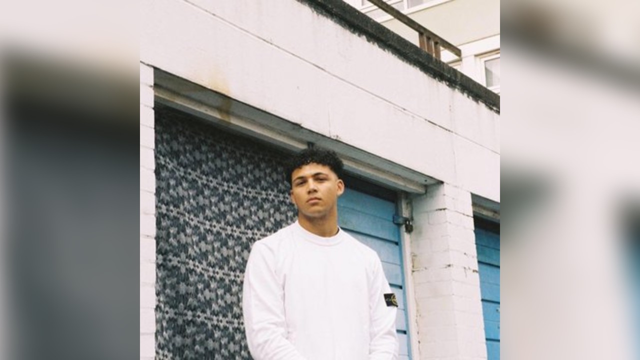 Momentum At After Dark w/ Girls Can Mix, Jakobin,Hayliegh & More