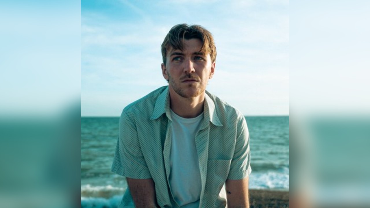 Casio Music Presents: Max White - In Support of Tonic Music