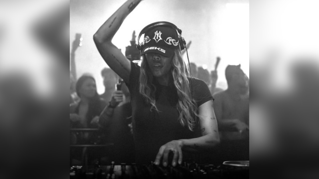 Honey Dijon