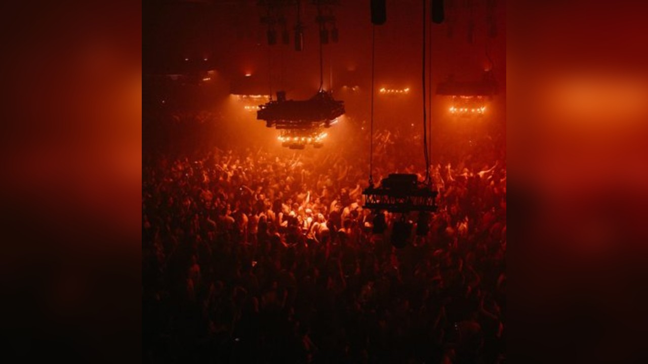 Season Closing with Carl Cox