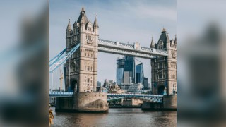 London Audio Tour: Royals, Relics, Victoria