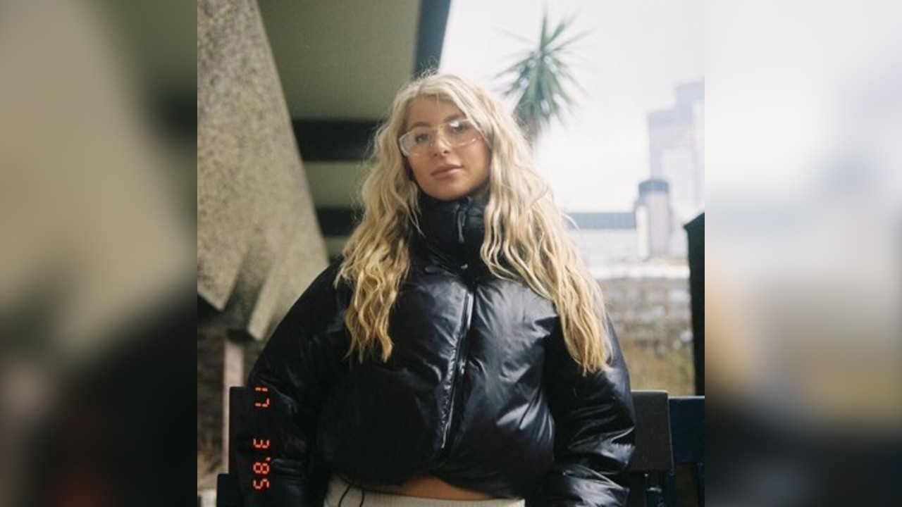 Lens: Moving Mad UK Tour | Bristol