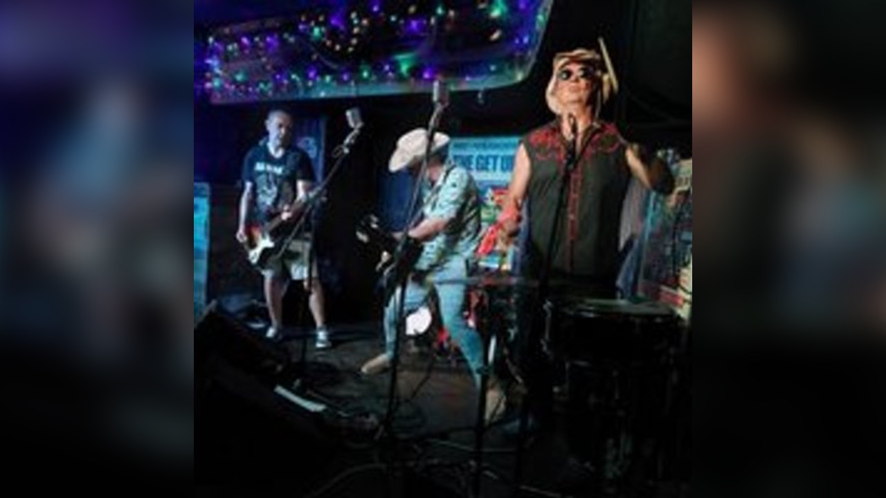 The Outriders - Live @ Billy's