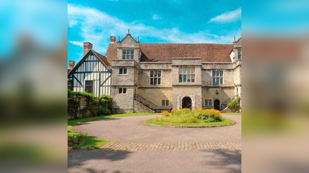 Maidstone Audio Tour: Historic Chronicles