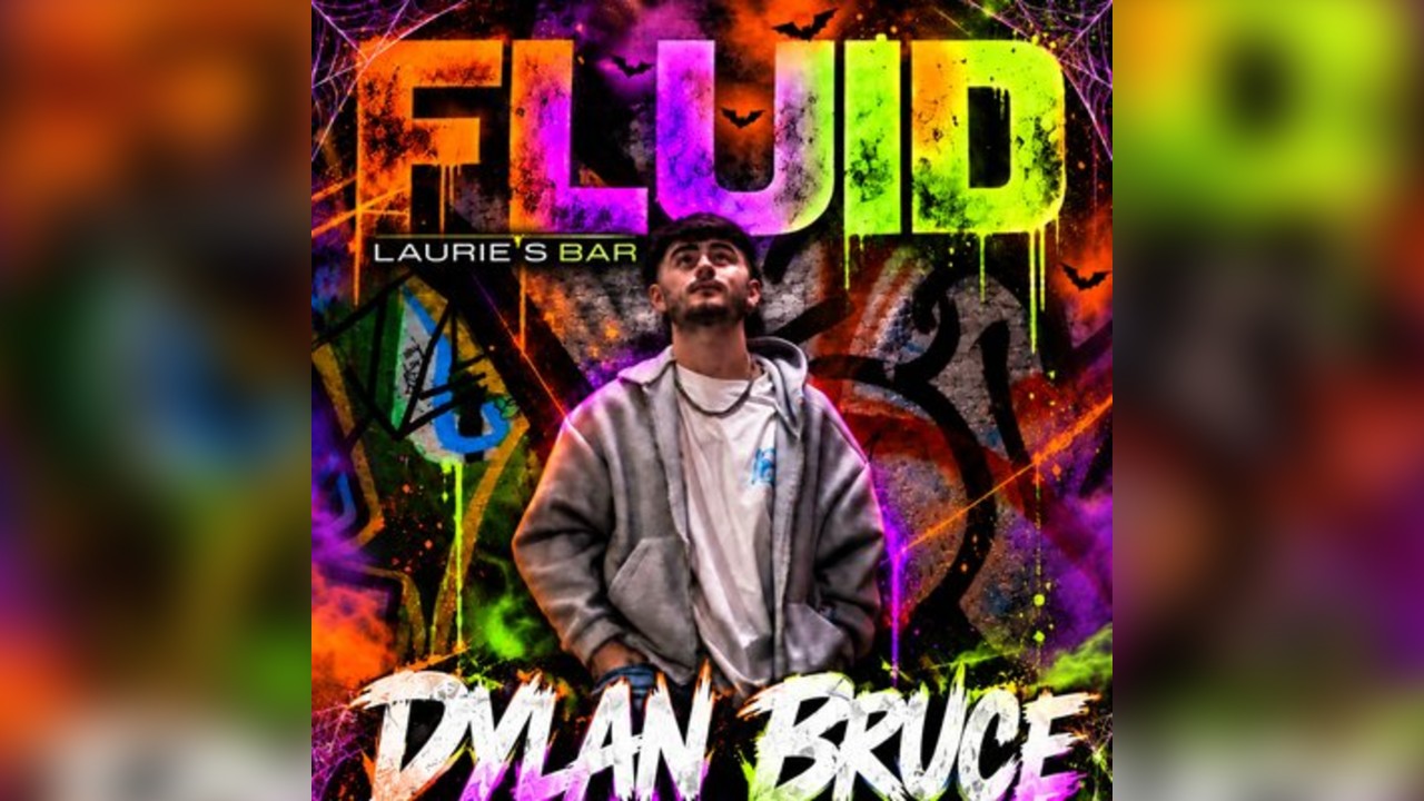 Dylan Bruce in Fluid