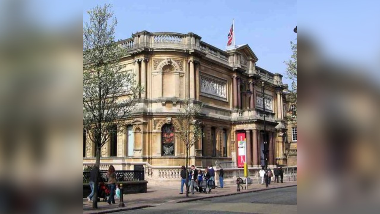 Wolverhampton Audio Tour: Sweat and Shine