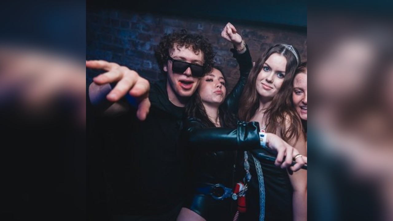 Murder On The Dancefloor - 90s & 00s Throwback Halloween Party
