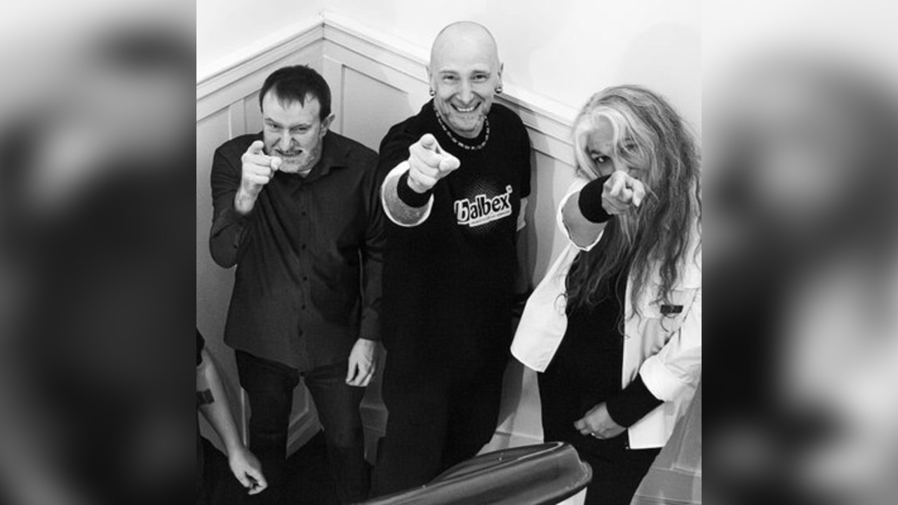 ALMA FIERA - Rock Covers Night
