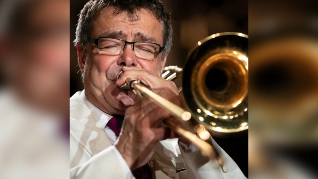 CHRIS DEAN with Dave Cottle Trio
