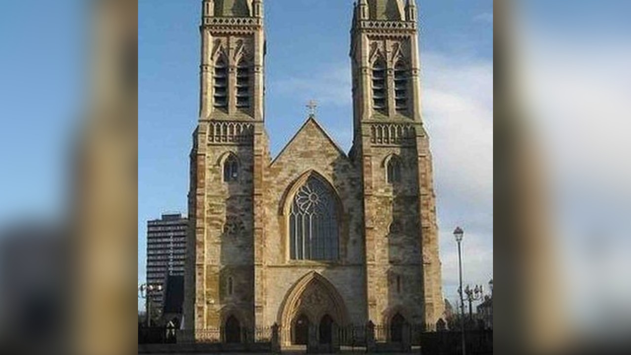 Belfast Audio Tour: Historical Landmarks