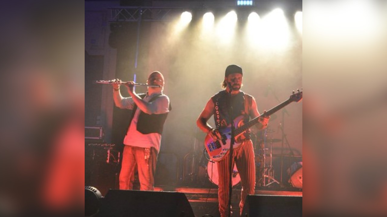 Cold Flame perform the music of Jethro Tull