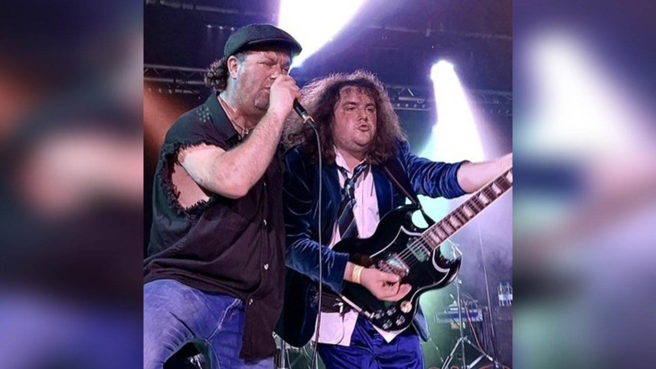 Thunderstruck - The Carlisle, Hastings - Friday 10th April 2026