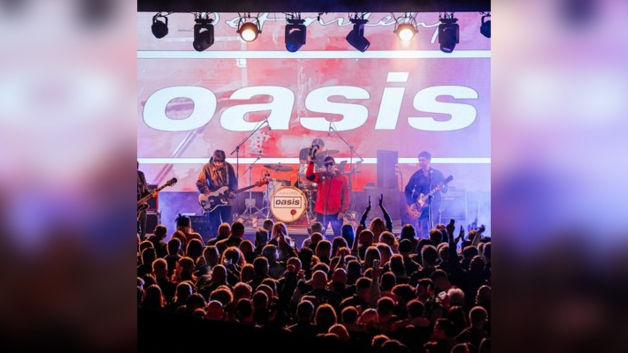 Ayr Pavilion Pres Definitely Oasis vs. The Complete Stone Roses
