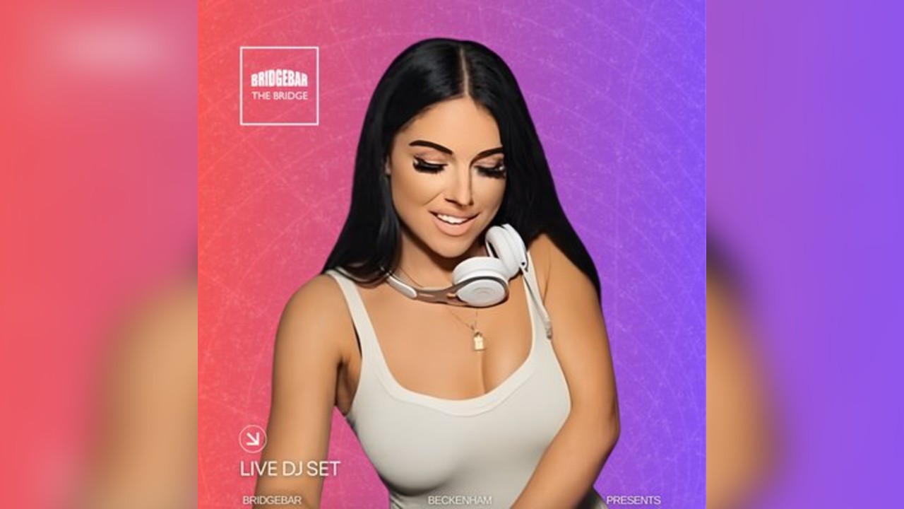 80s vs 90s Night feat. Vita London