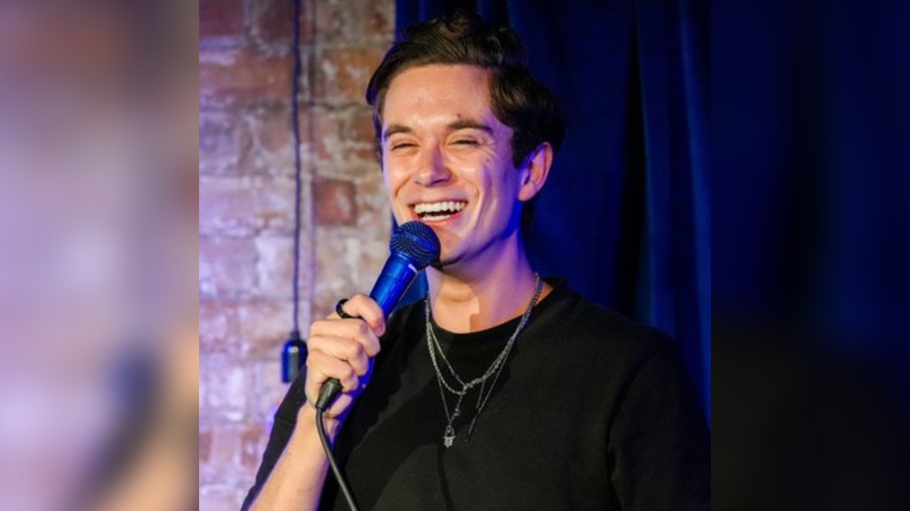 Saturday Comedy Show - Comedy Freaks