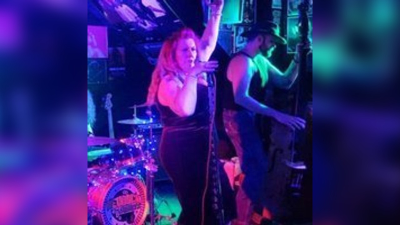 Bedrock Bullets - Live @ Billy's