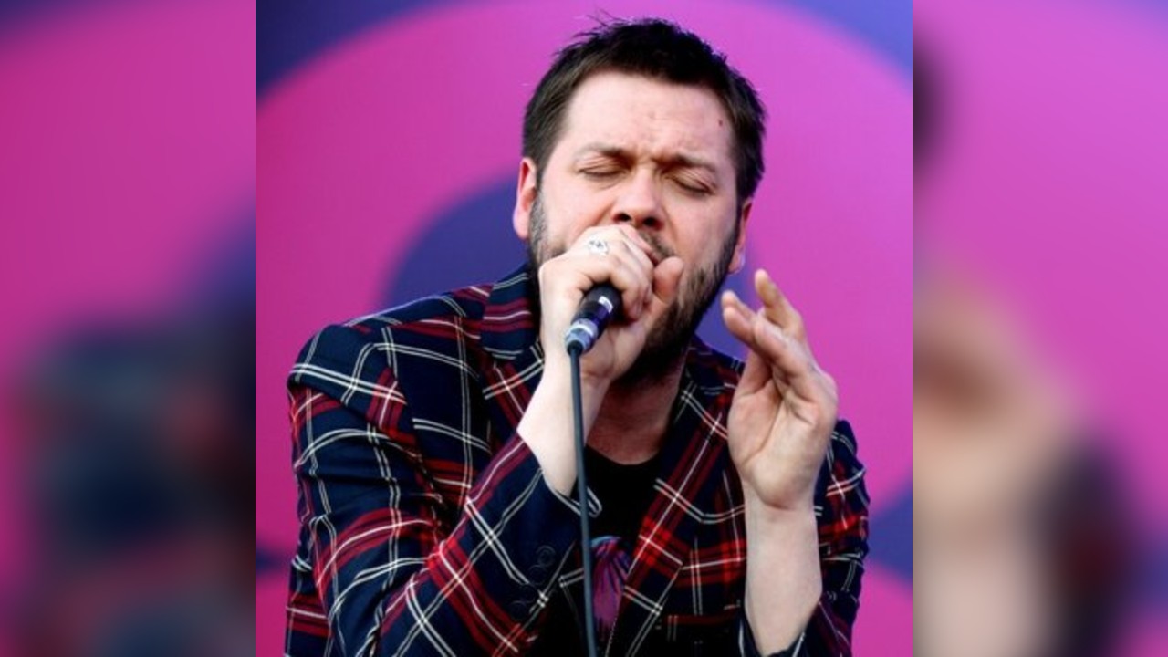 TOM MEIGHAN (Acoustic) + Support