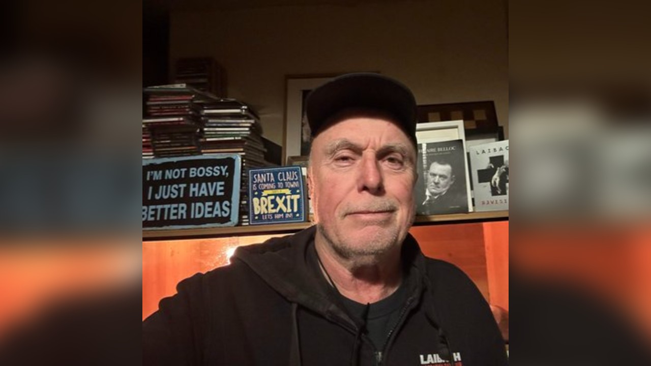 Attila the Stockbroker