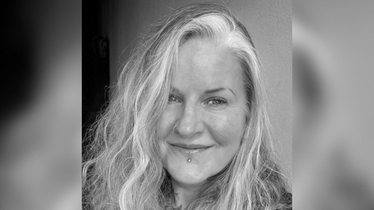 Joolz Denby - Book Signing and Q&A with John Robb