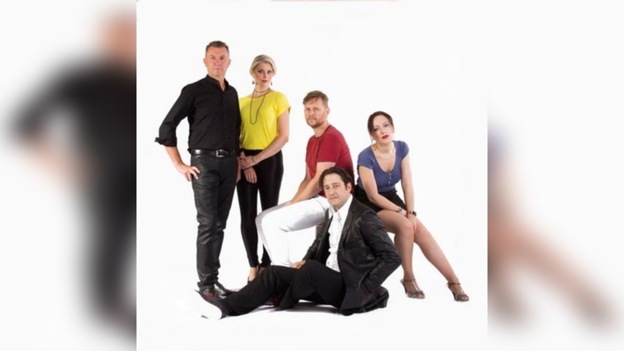 Love Distraction - A Tribute To The Human League