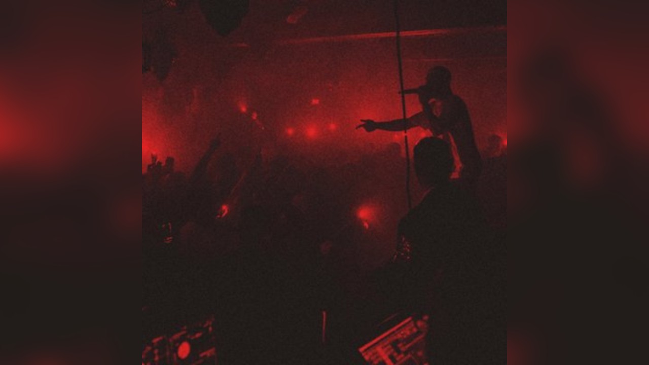 Red Room (Rnb / hiphop / afrobeats / dancehall)