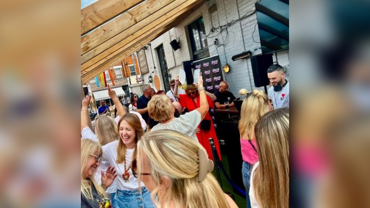 BACK IN TIME Garden Party