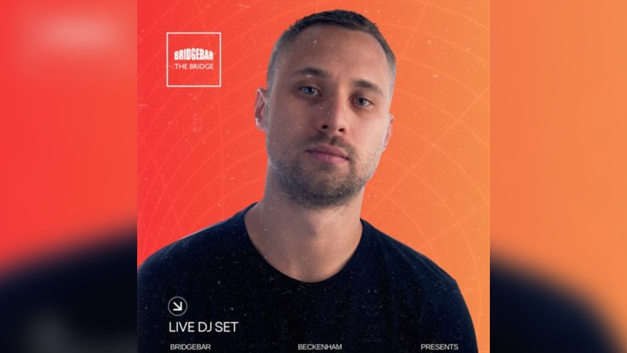 DJ Max Denham at Bridgebar