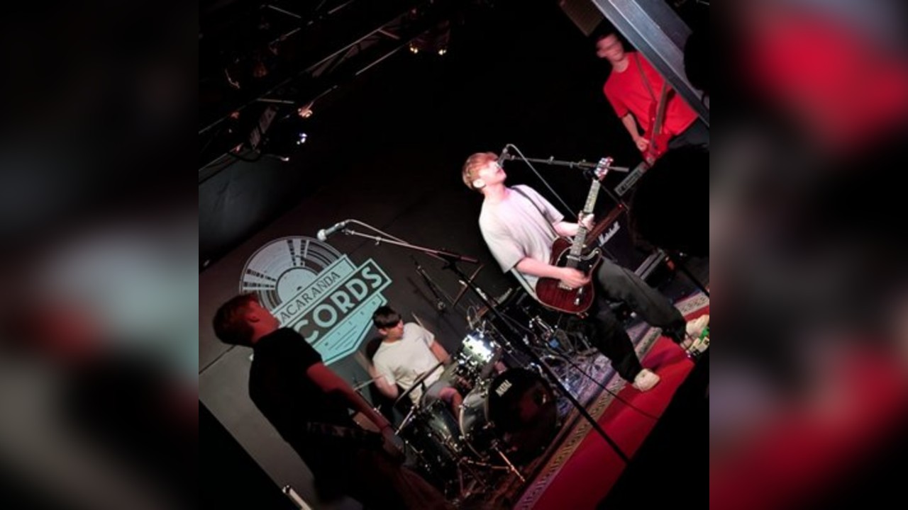 The Shells in the Snig