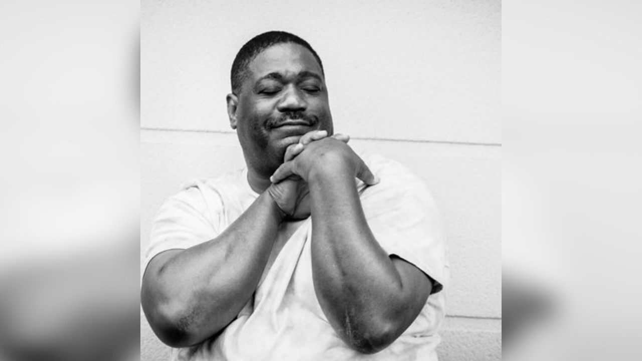 Smokescreen Soundsystem: CHEZ DAMIER