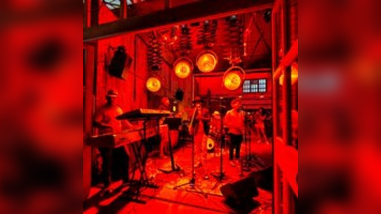 Salsa De Cuba - RAMONA