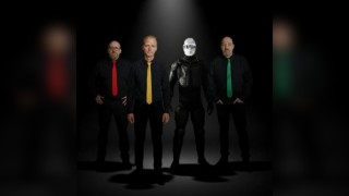 Electromantics