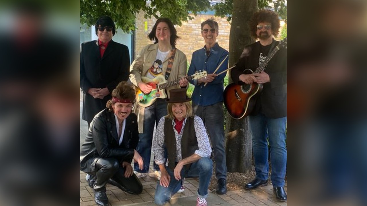 Roy Orbison & The Traveling Wilburys