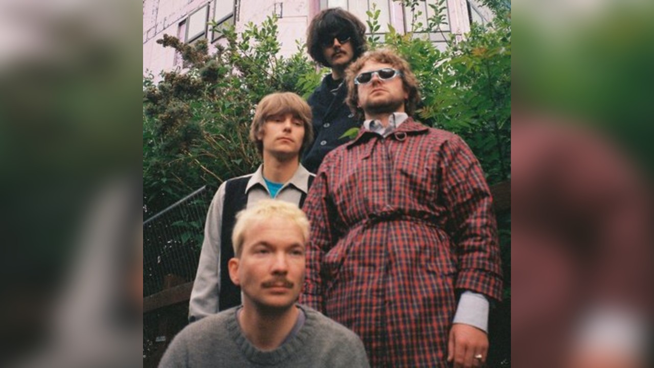 The Heavenly Bodes // Rainy Day Cafe