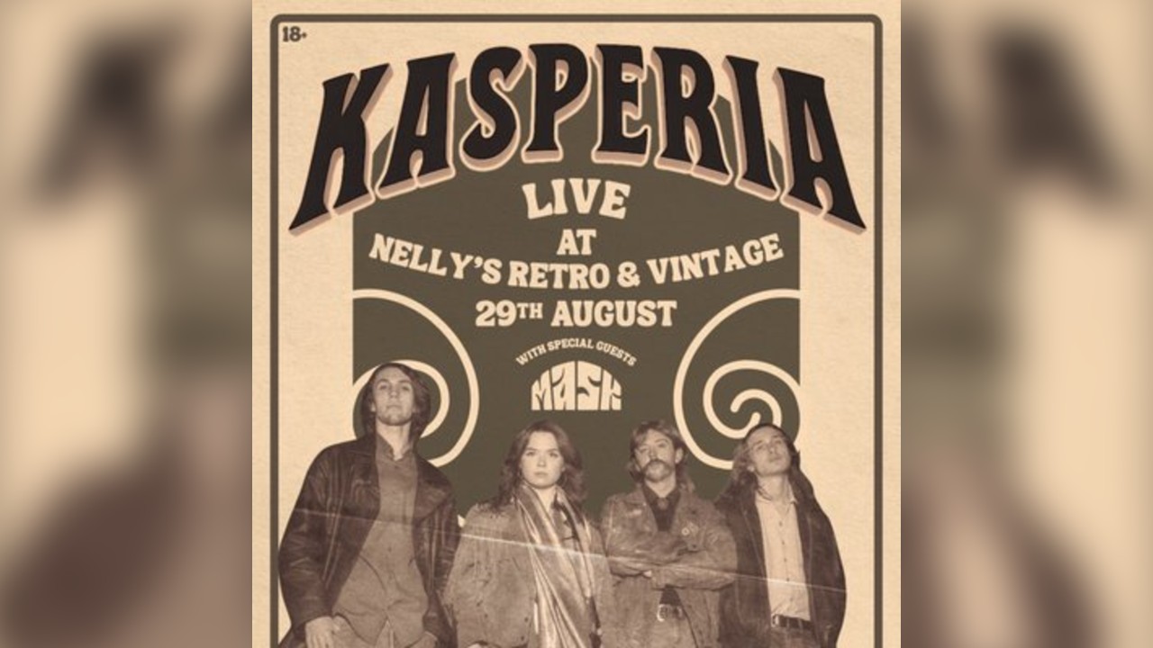 Kasperia Live at Nelly's Retro & Vintage
