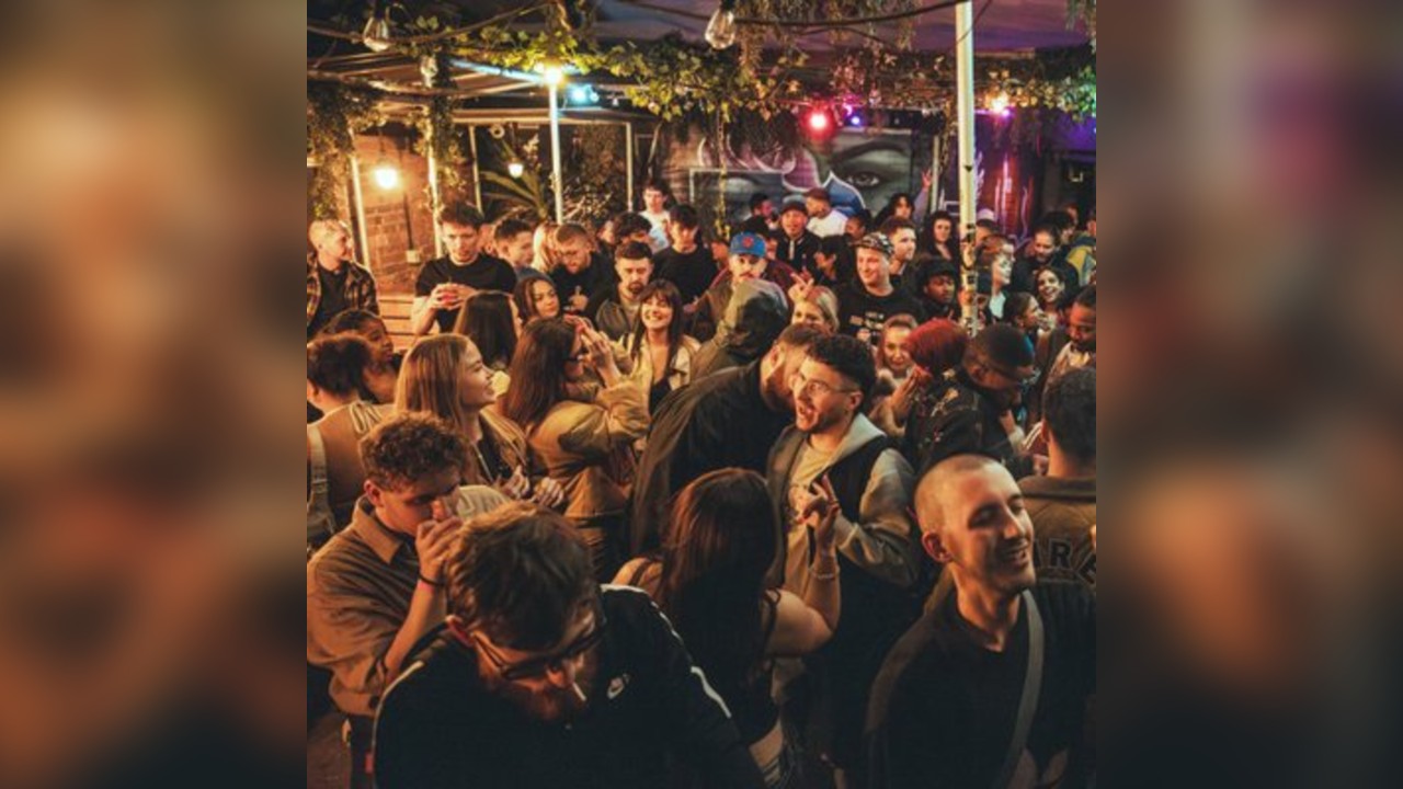 R&B Therapy Over 25's Daytime Party