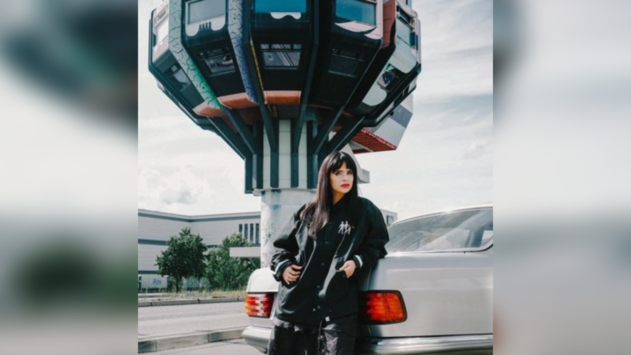 Sofia Kourtesis - YES