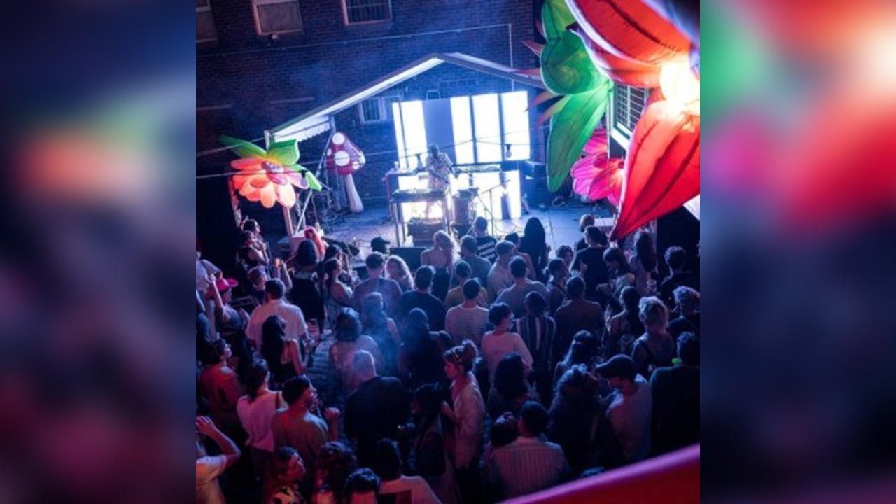 Me Gusta Collective: Redlight Takeover (Free Party)