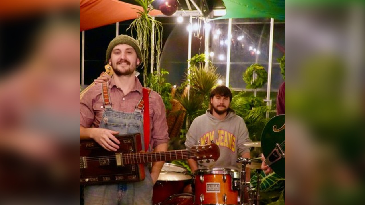 Twpsyn + special guest